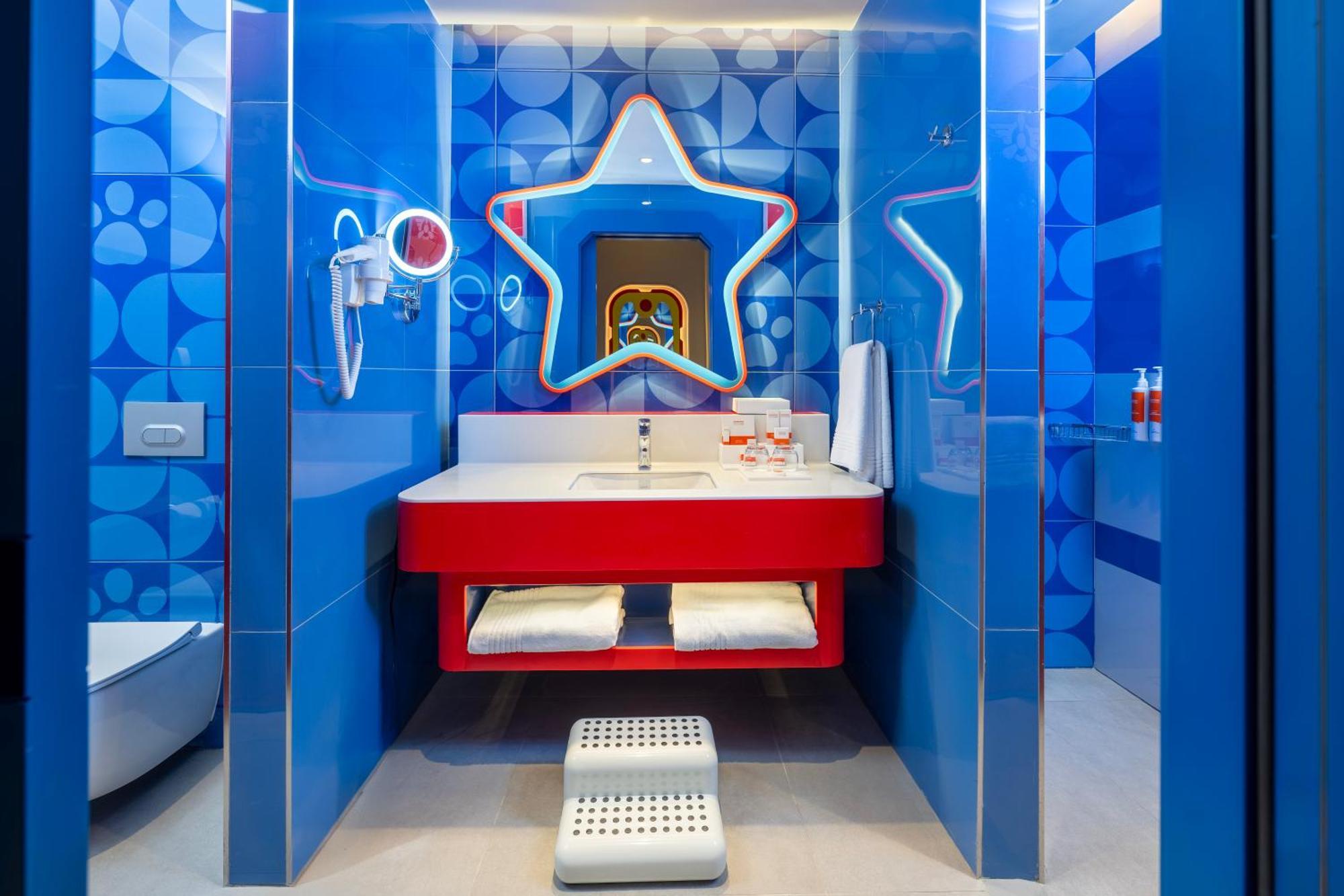 The Land Of Legends Nickelodeon Hotel Antalya Belek Exterior photo